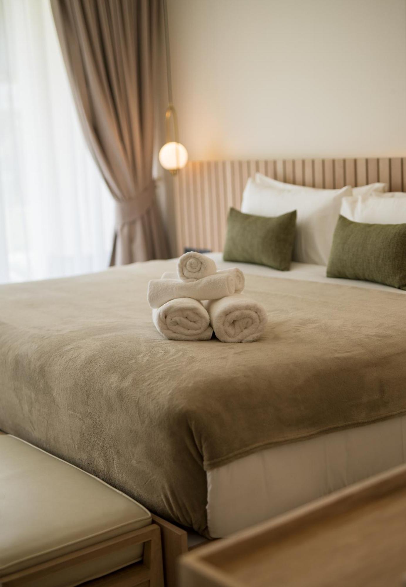 Niranapa Boutique Resort Kata Plajı Dış mekan fotoğraf